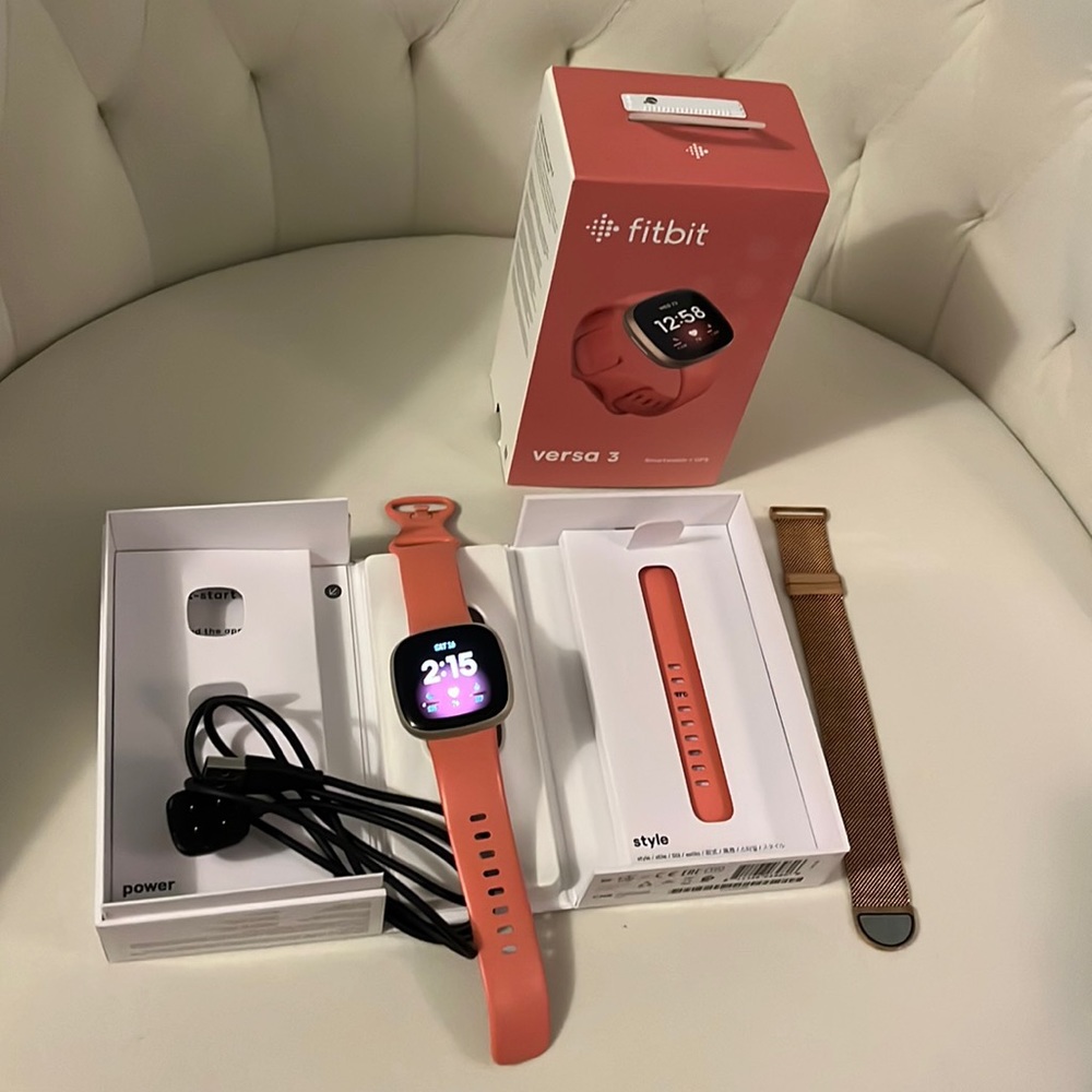 Fitbit Versa 3 set